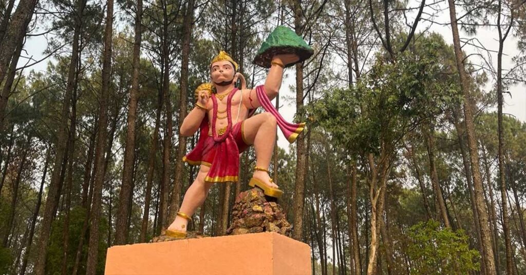 hanuman statue in tansen palpa shreenagar